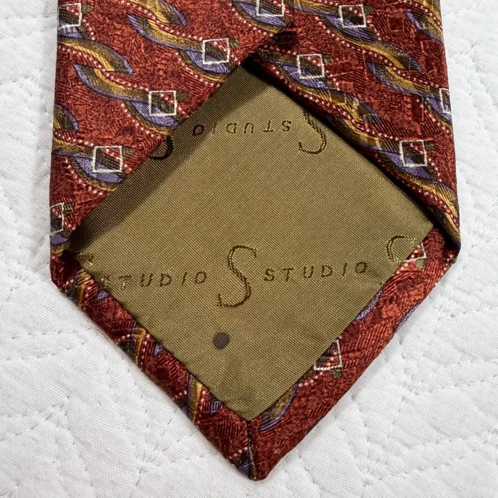 Vtg Robert Talbott 100% Silk Necktie Burgundy Geometric Hand Sewn‎ USA New